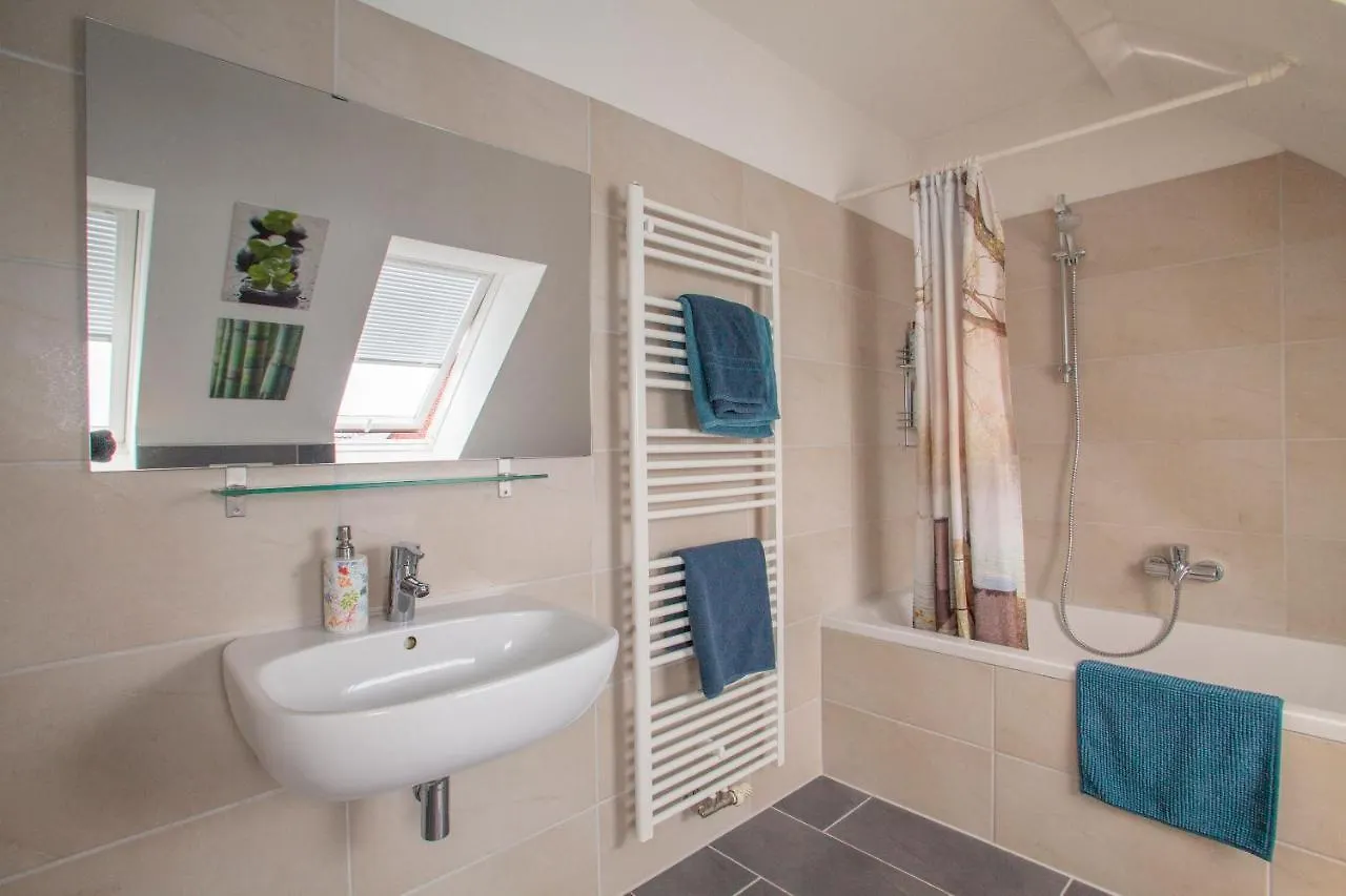 Holiday home Zuhause Im Paradies Villa Hannover